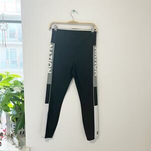 P.E. Nation Peloton Black & Gray Logo Leggings Size Medium